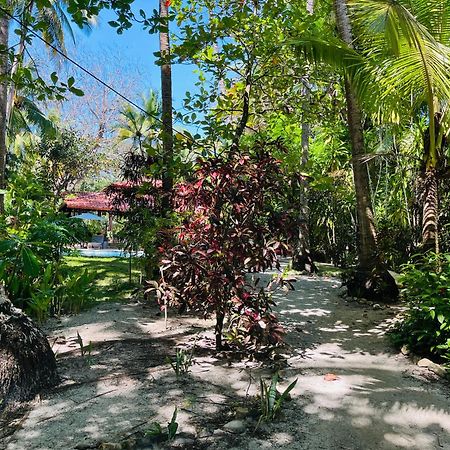 Calala Lodge Cabuya  Exterior photo